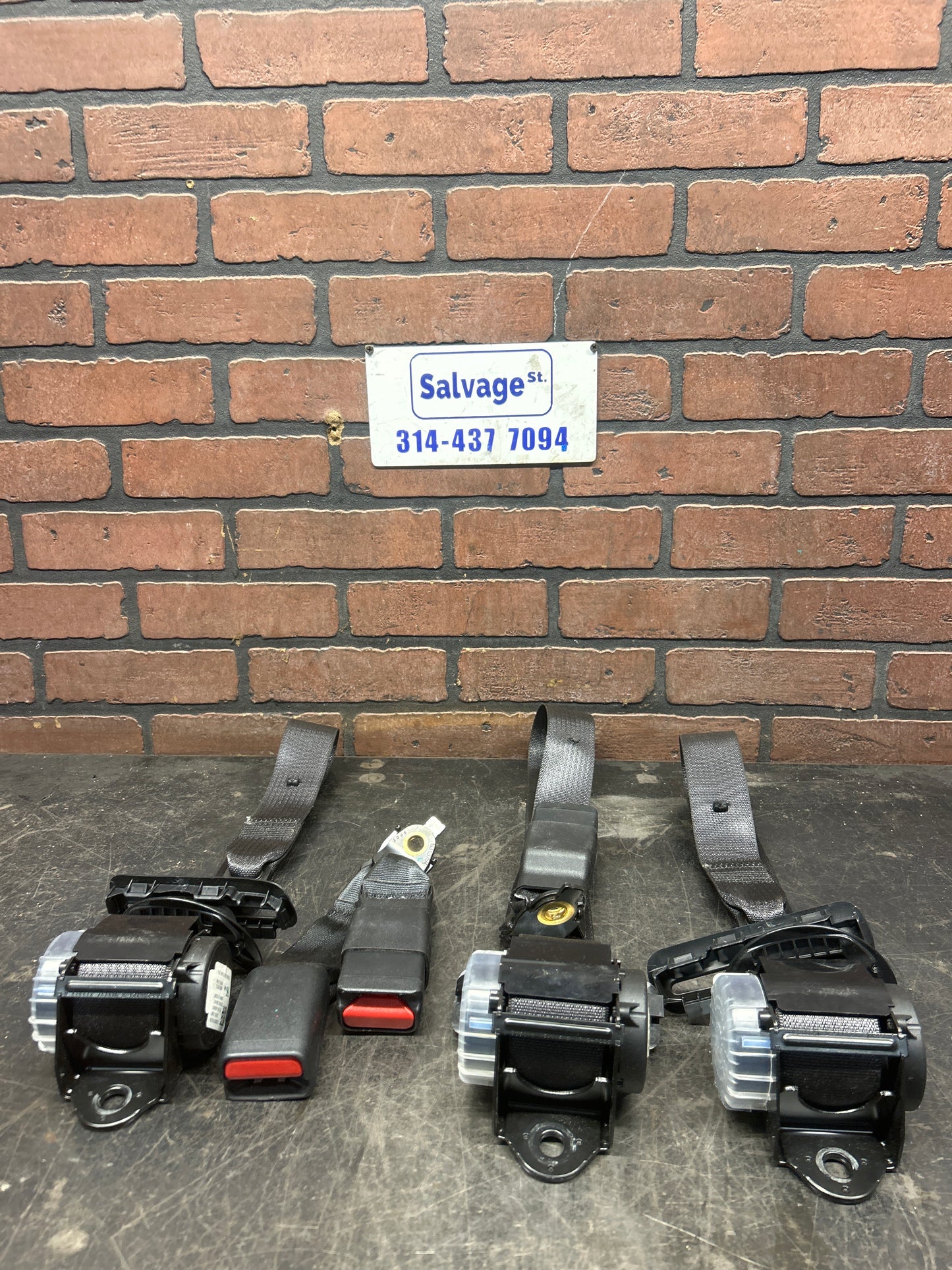 17-23 DODGE CHARGER REAR LEFT RIGHT CENTER SEAT BELT RETRACTOR SET 6KE761X9AA