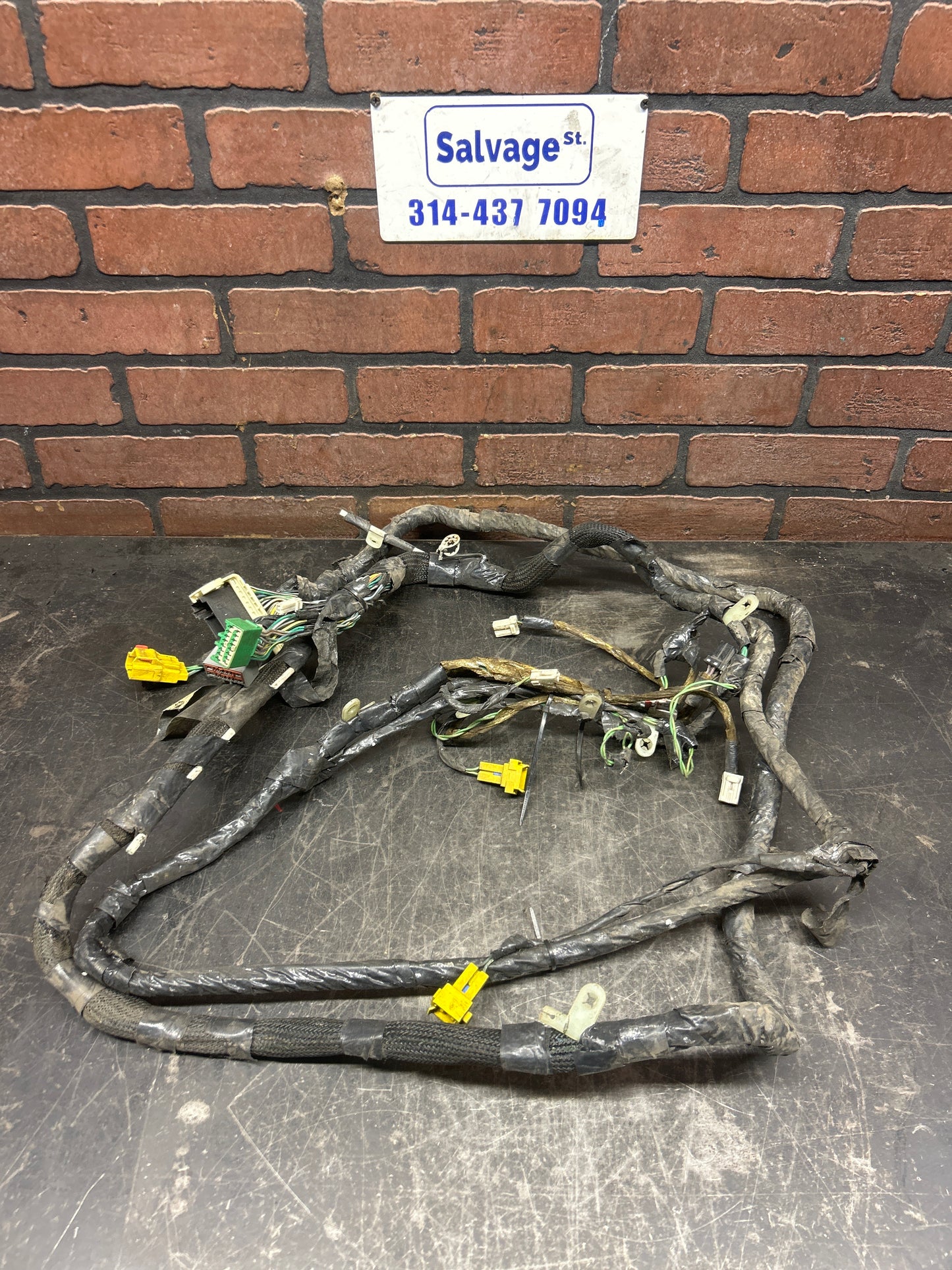 2006 Dodge Viper SRT10 Right-Side Body Cabin Wiring Harness OEM 5029919AC