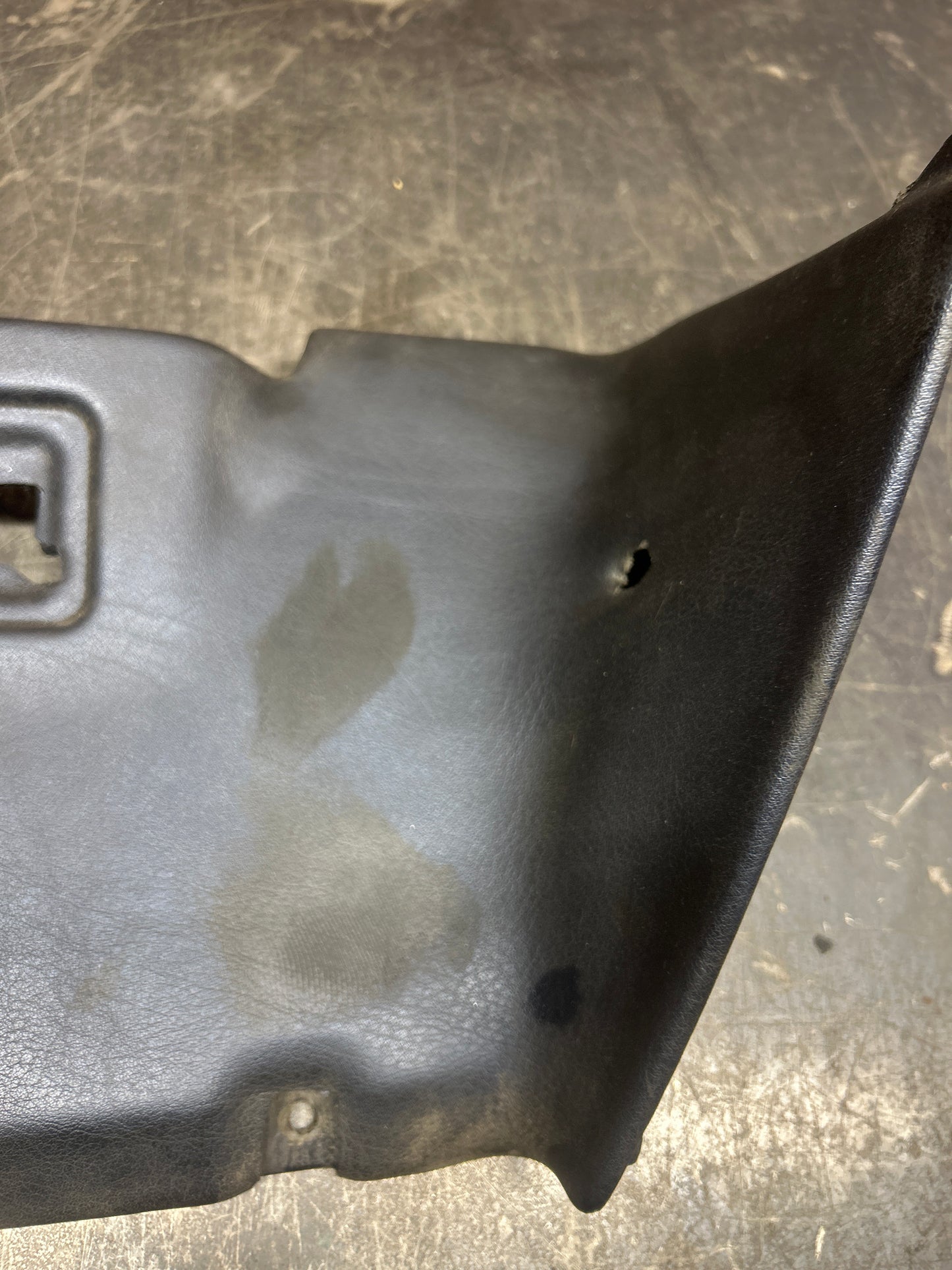 03-10 DODGE VIPER DRIVER KNEE BOLSTER DASH TRIM COVER OEM 04865559AA