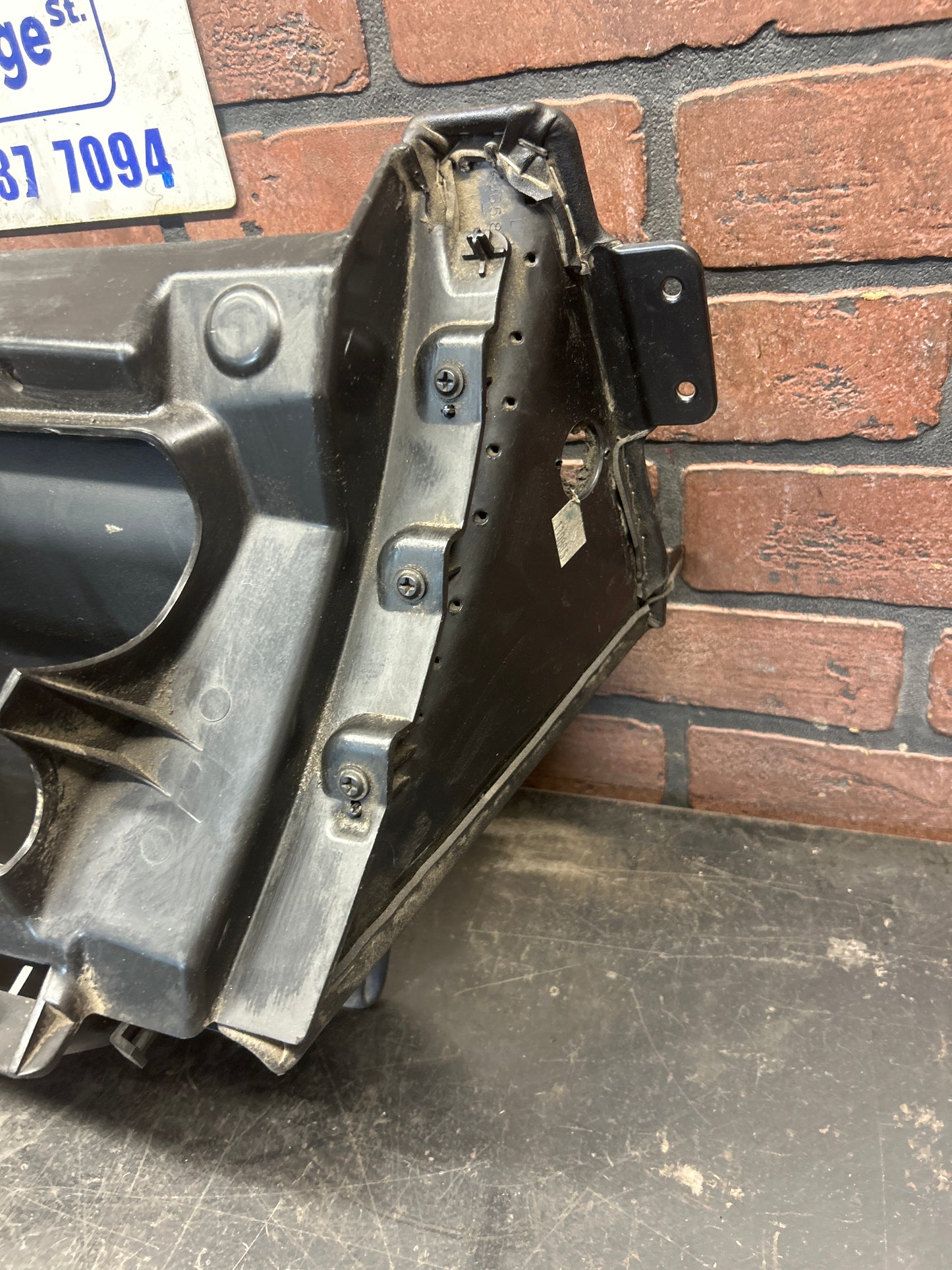 03-08 Dodge Viper Right-Side Passenger Instrument Panel With Glovebox 04865866AA