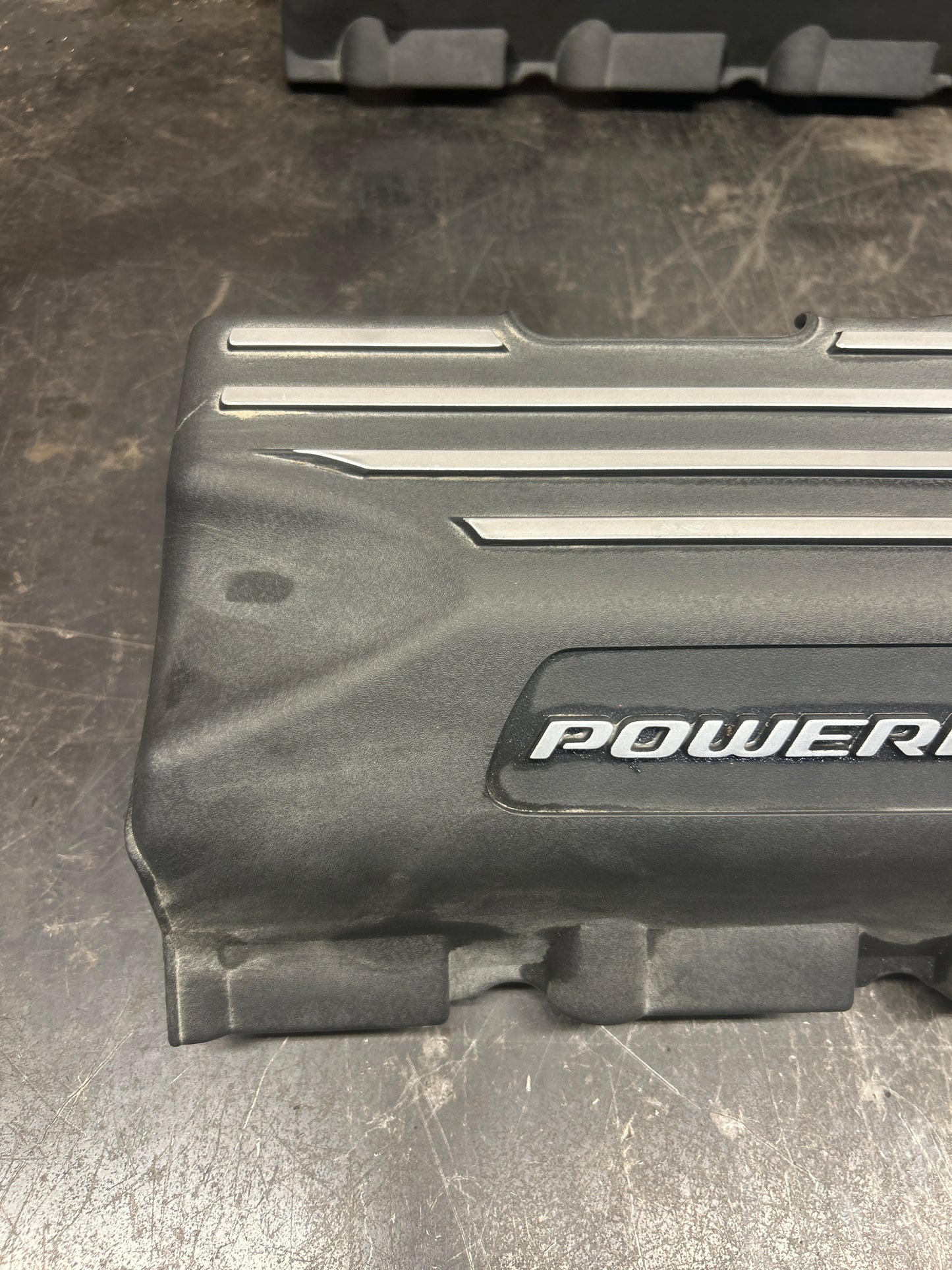 11-23 DODGE CHALLENGER R/T OEM ENGINE SHIELD COVER SET 5038543AE 5038544AE