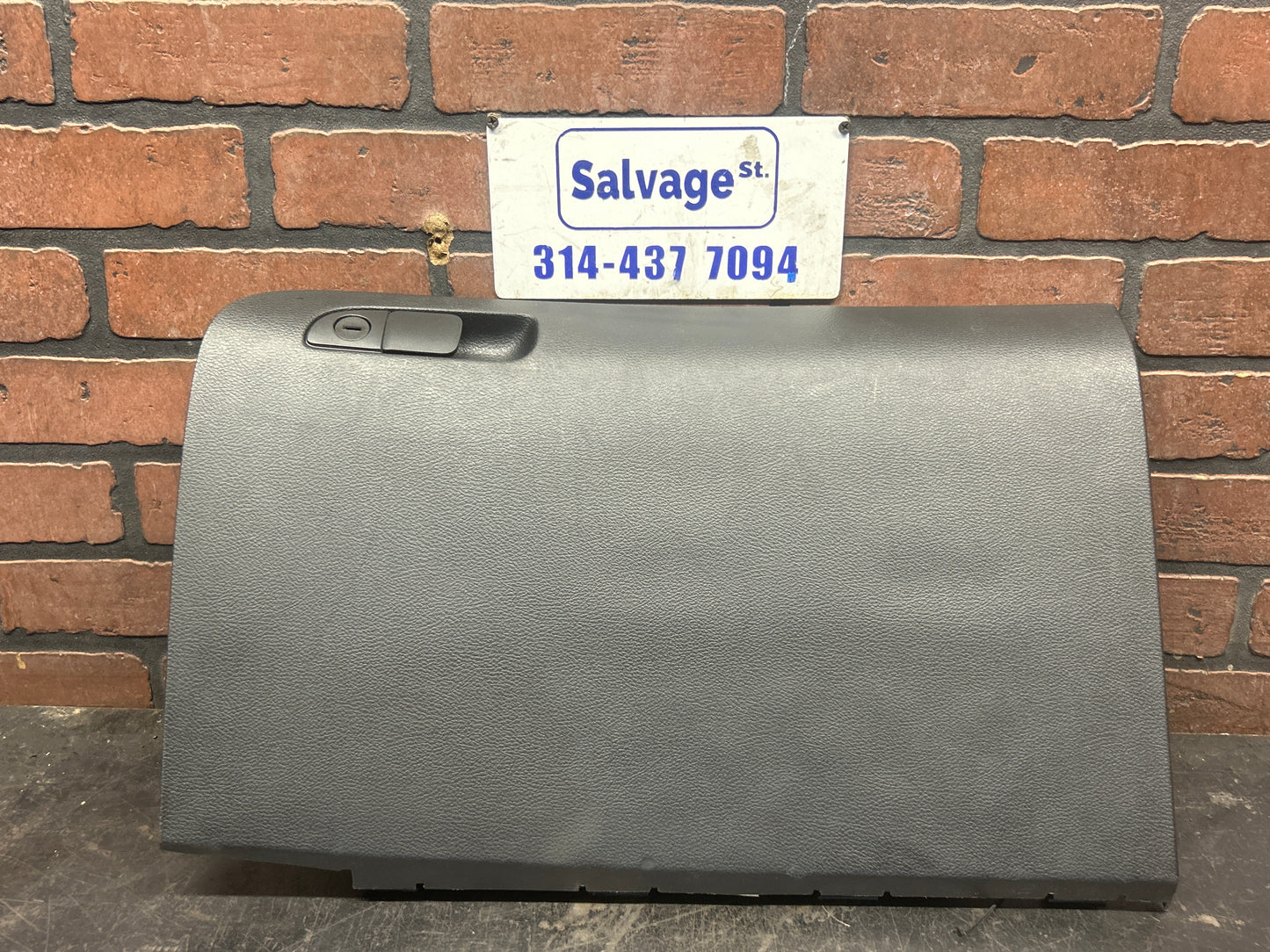 2011-2023 DODGE CHARGER DASHBOARD DASH COMPARTMENT GLOVE BOX OEM L0202645DX9AE