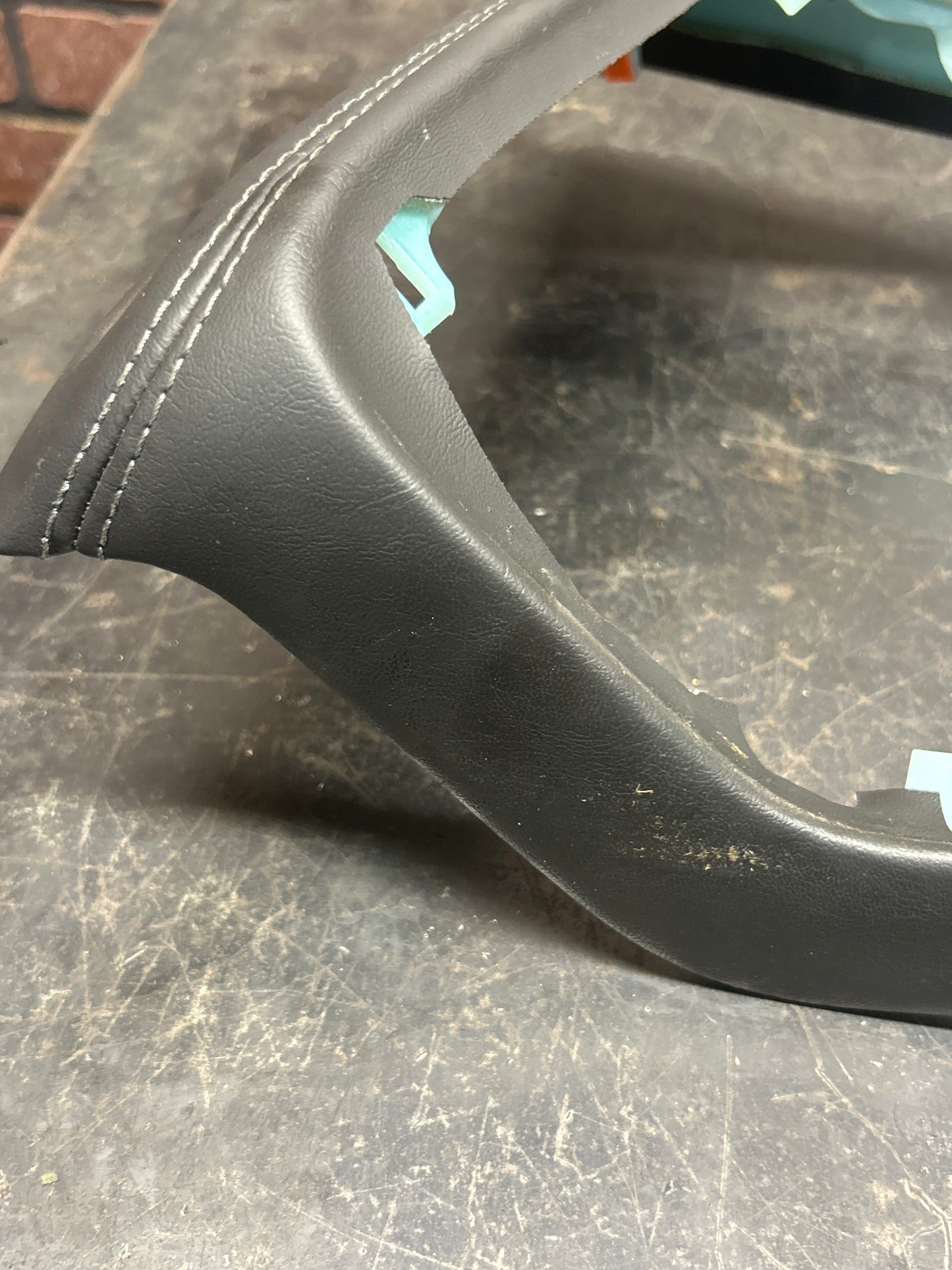 15-23 DODGE CHALLENGER CENTER CONSOLE BASE UPPER TRIM BEZEL OEM 6EF231XGAE