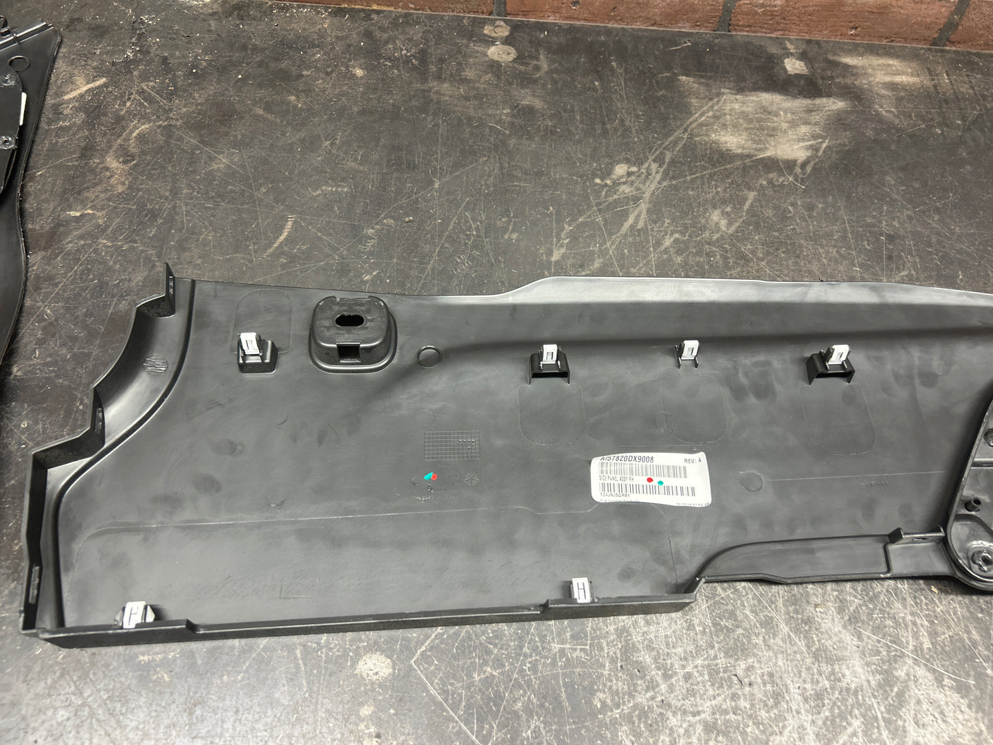 15-23 DODGE CHALLENGER CENTER CONSOLE TRIM COVER SET PANELS LEFT & RIGHT OEM