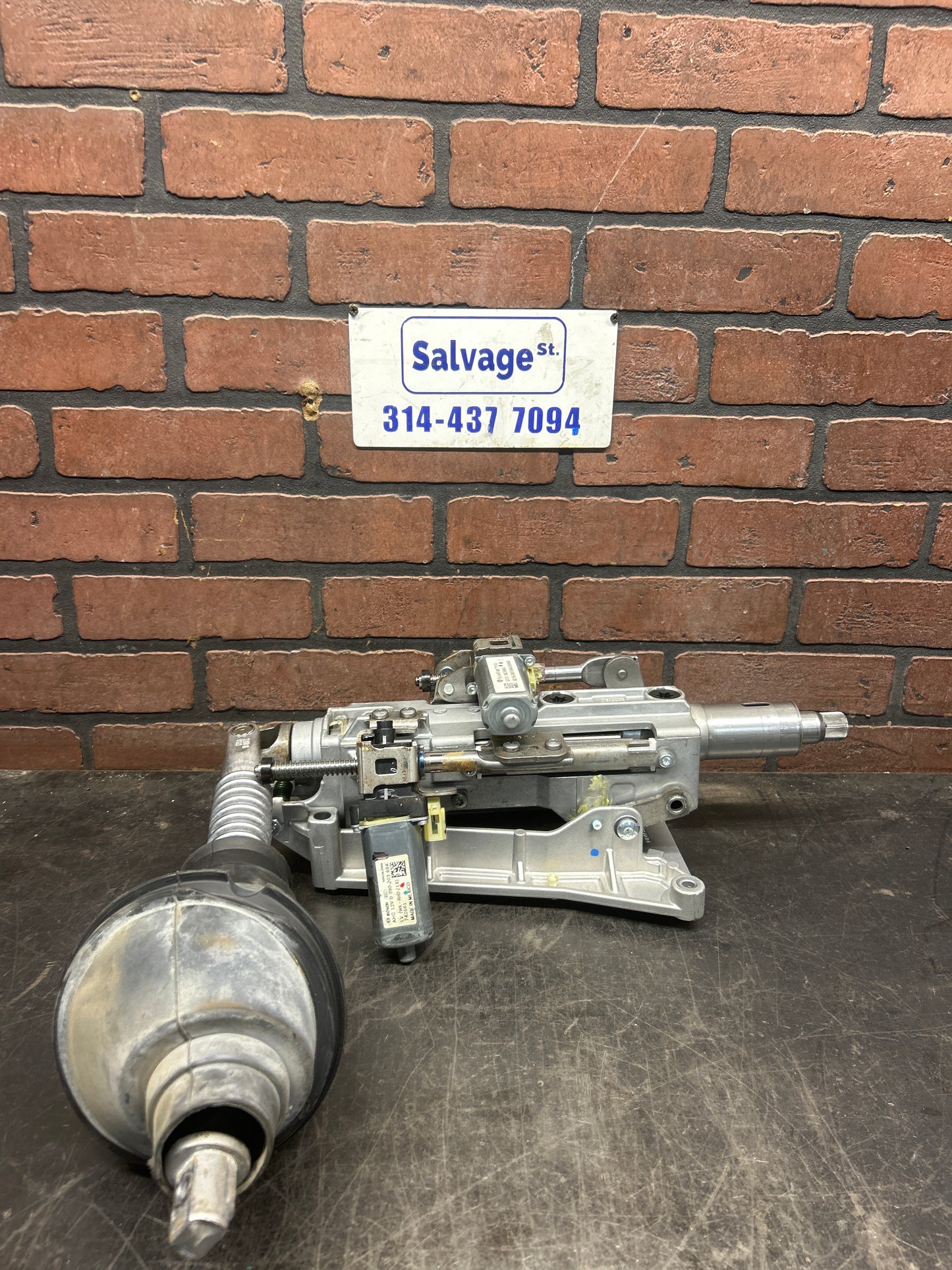 15 -23 CHALLENGER CHARGER 300 OEM STEERING COLUMN POWER TILT 68259474AD