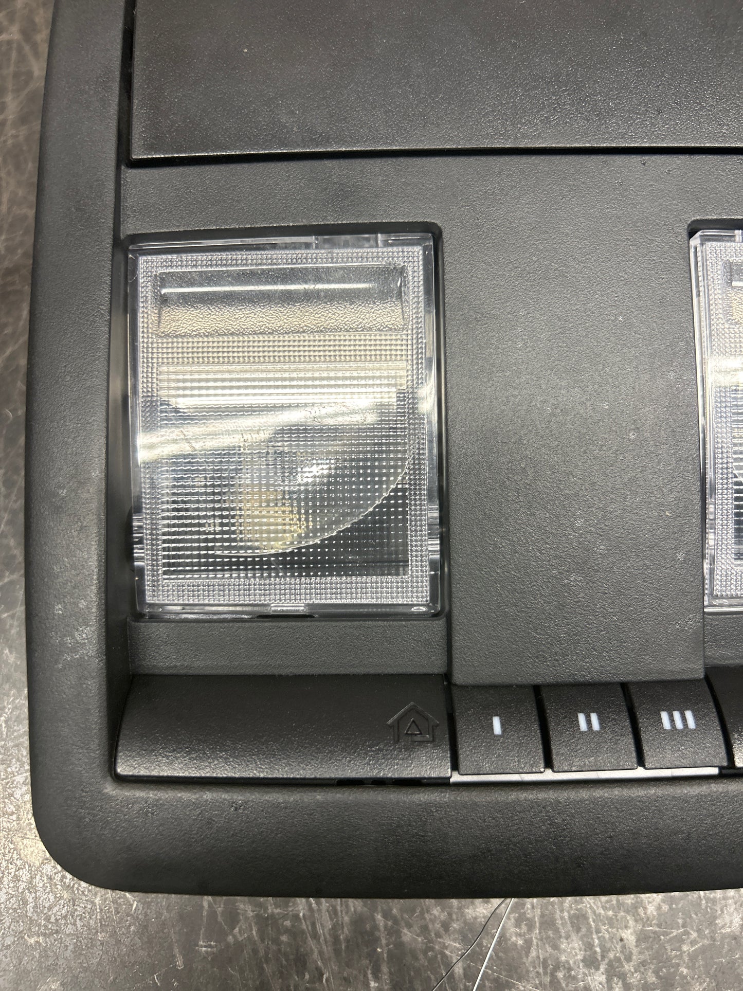 15-23 Dodge Challenger Over Head Console Light Interior Garage Opener 1112426