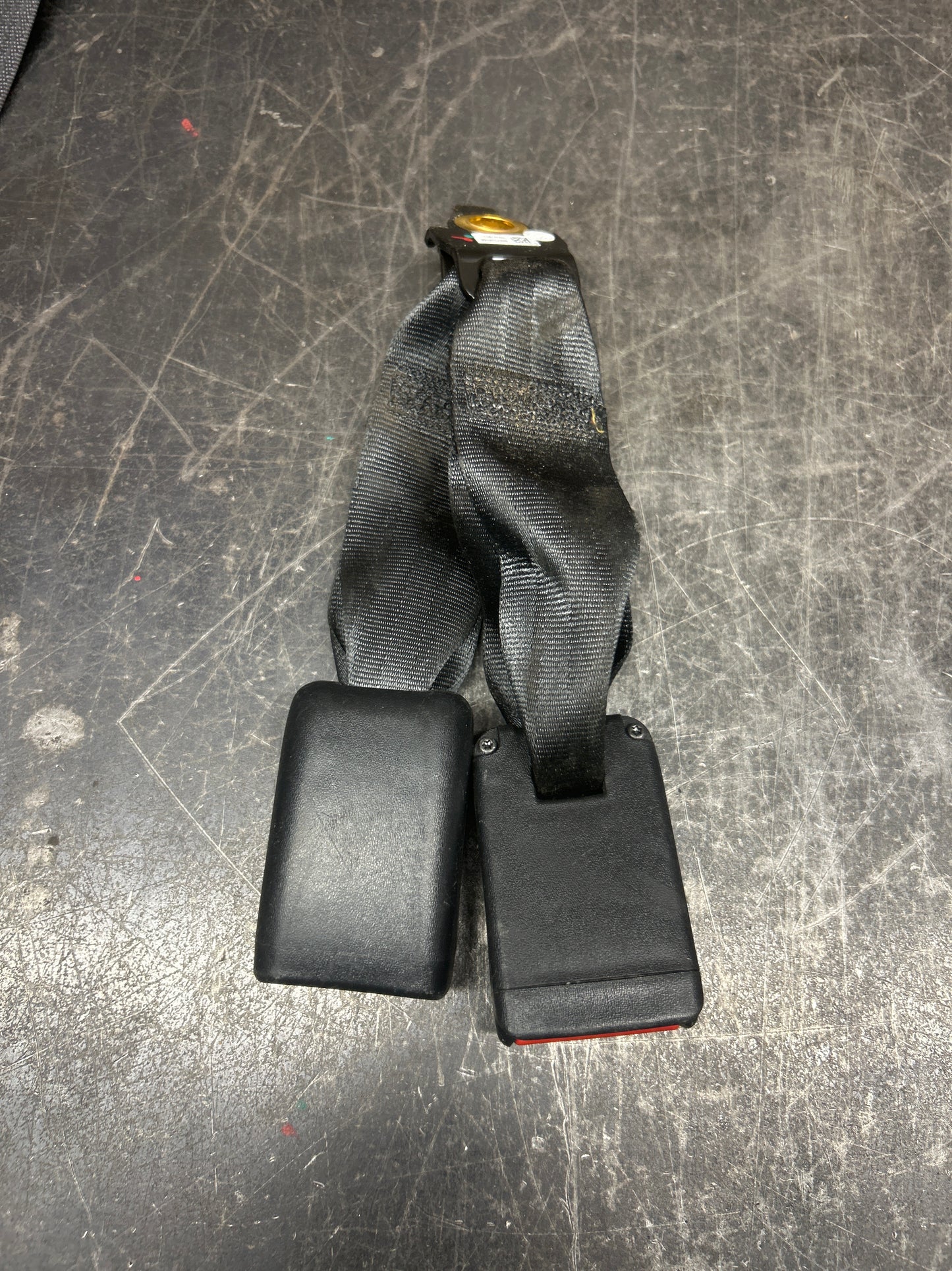 15-23 Challenger OEM LR Left RR Right Center Middle Rear Seat Belt Set Of Three