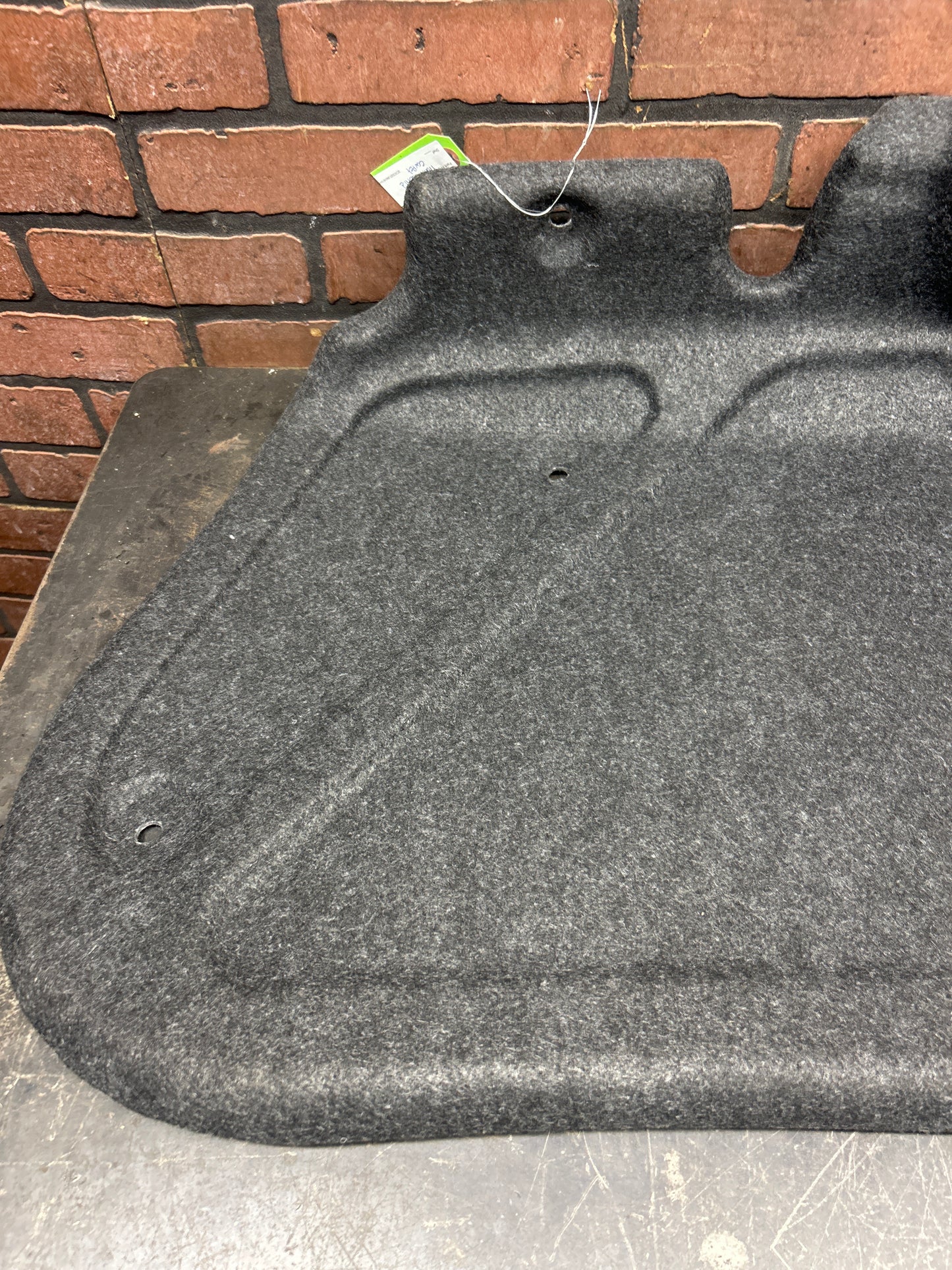 09-23 Dodge Challenger Trunk Lid Decklid Silencer Cover Panel OEM 55315183AB