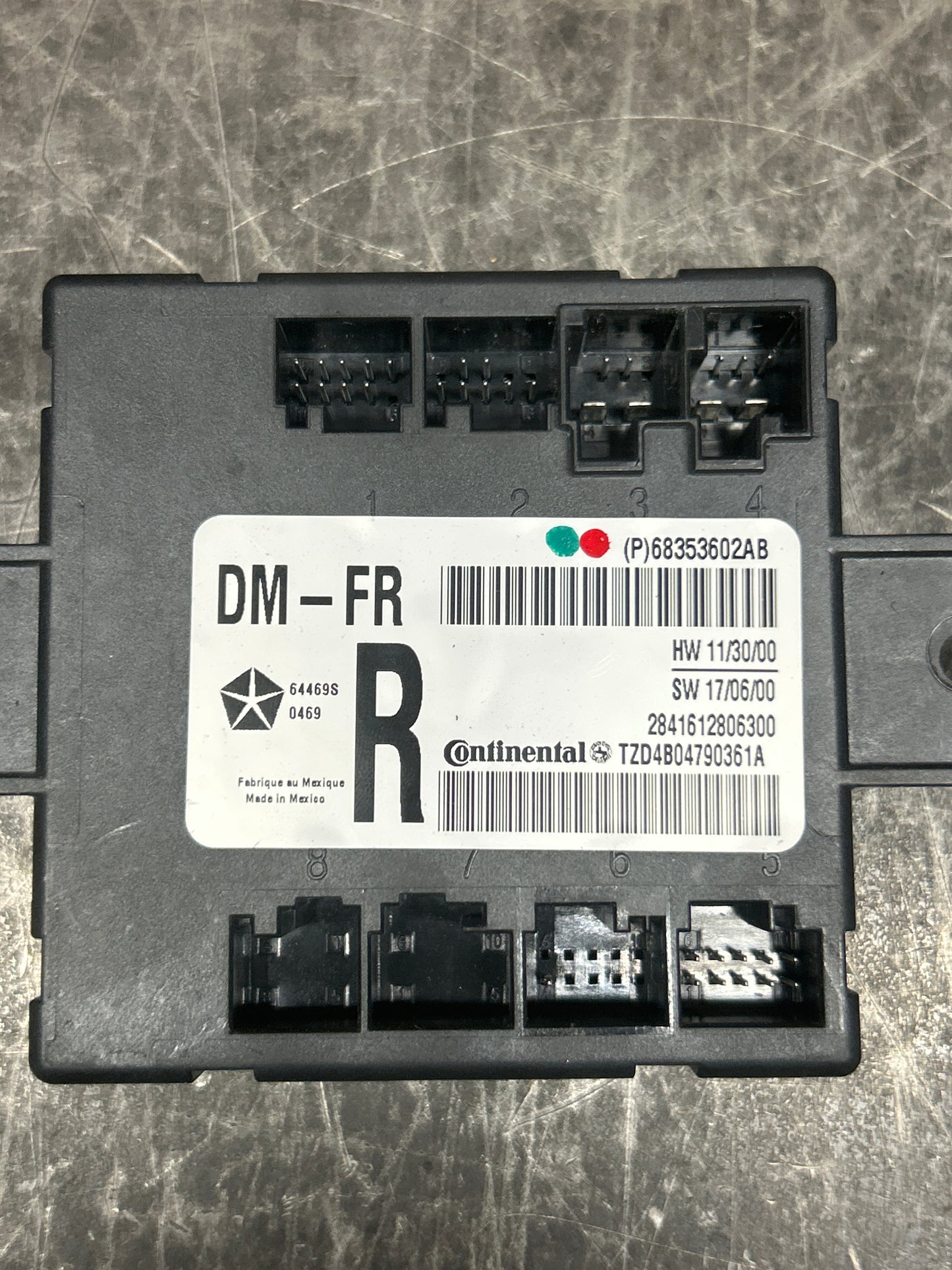 18-19 Dodge Challenger Right Door Control Module Control Unit Mopar 68353602AB