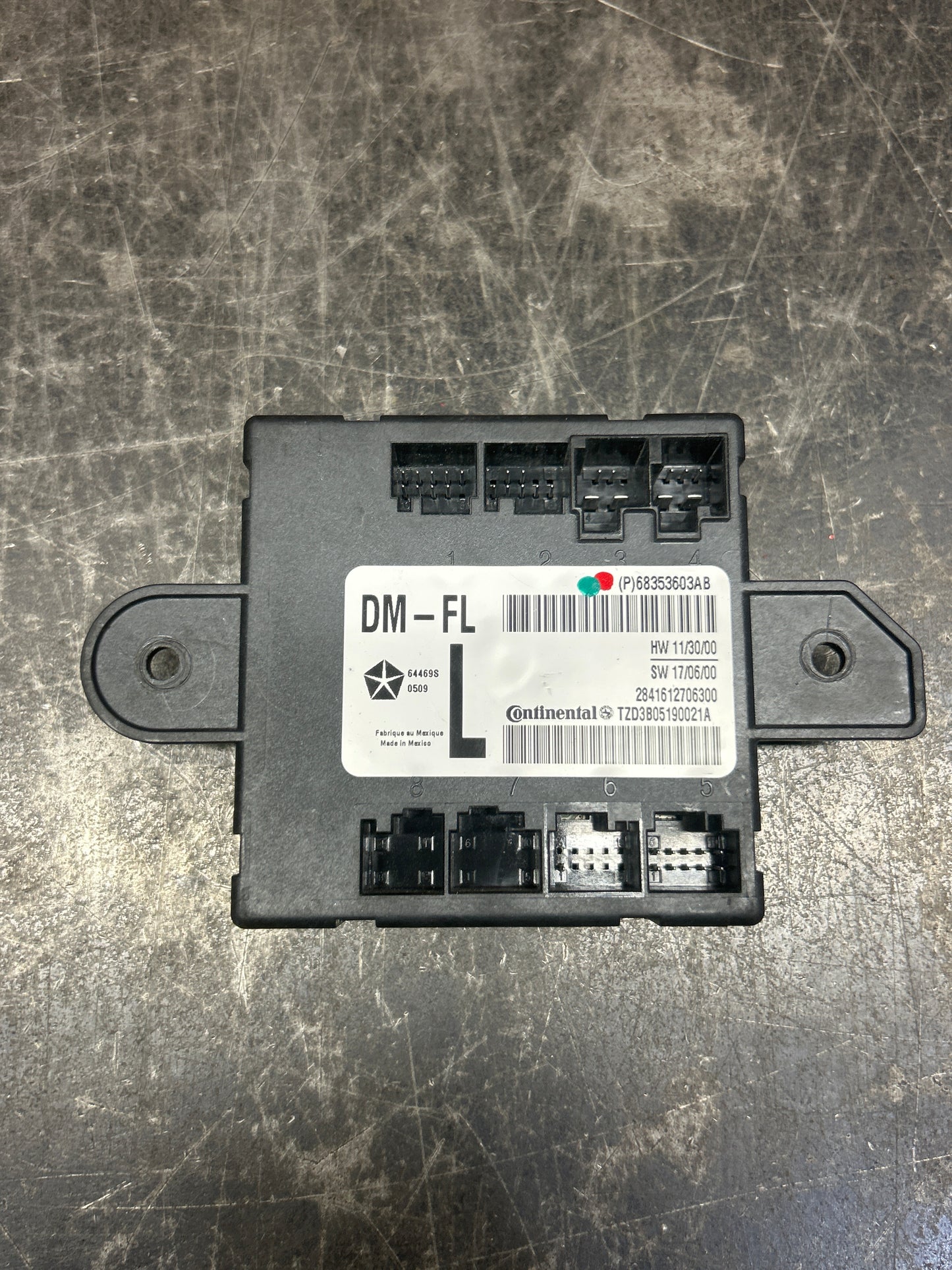 18-19 Dodge Challenger Left Door Control Module Control Unit Mopar 68353602AB