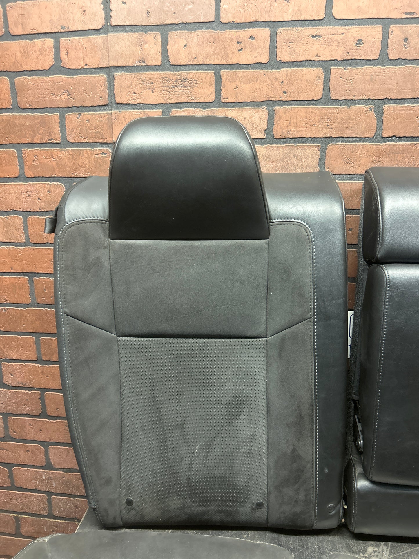 18-23 Dodge Challenger Scat Pack Black Suede/Alcantara Seats Front & Rear OEM