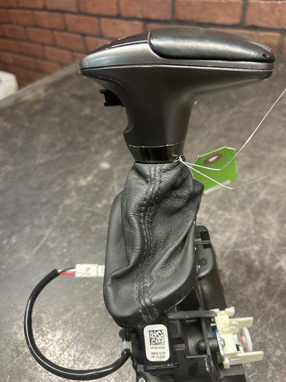 15-23 Dodge Challenger Charger Transmission Shifter Gear Selector 04670717AB