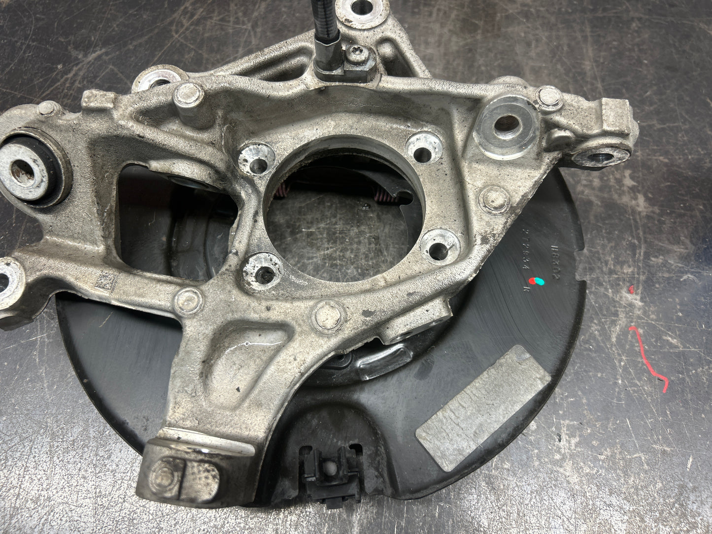11-23 Dodge Charger & Challenger 300 OEM Right-Rear Spindle Knuckle 04854462AF