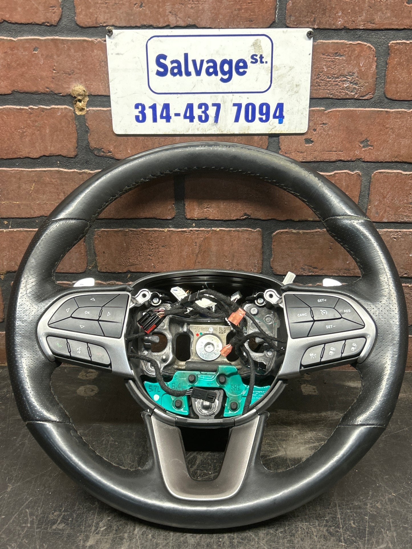 2015-2023 DODGE CHALLENGER STEERING WHEEL W/AUDIO & CRUISE CONTROL SWITCHES OEM