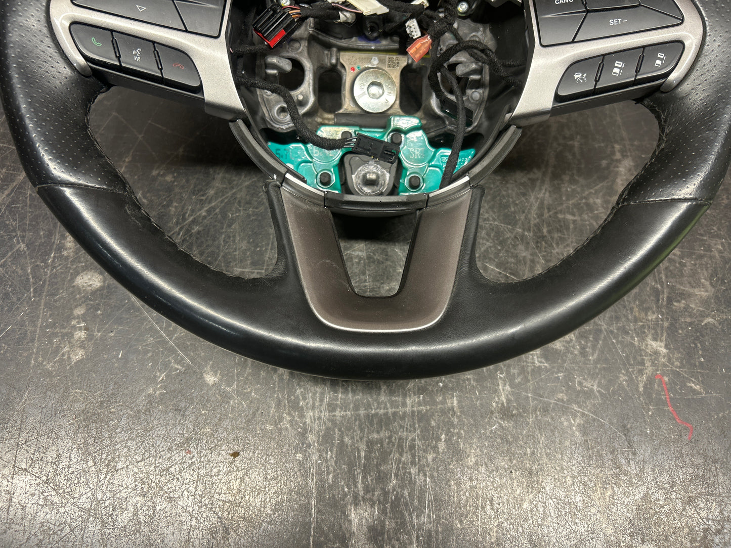 2015-2023 DODGE CHALLENGER STEERING WHEEL W/AUDIO & CRUISE CONTROL SWITCHES OEM