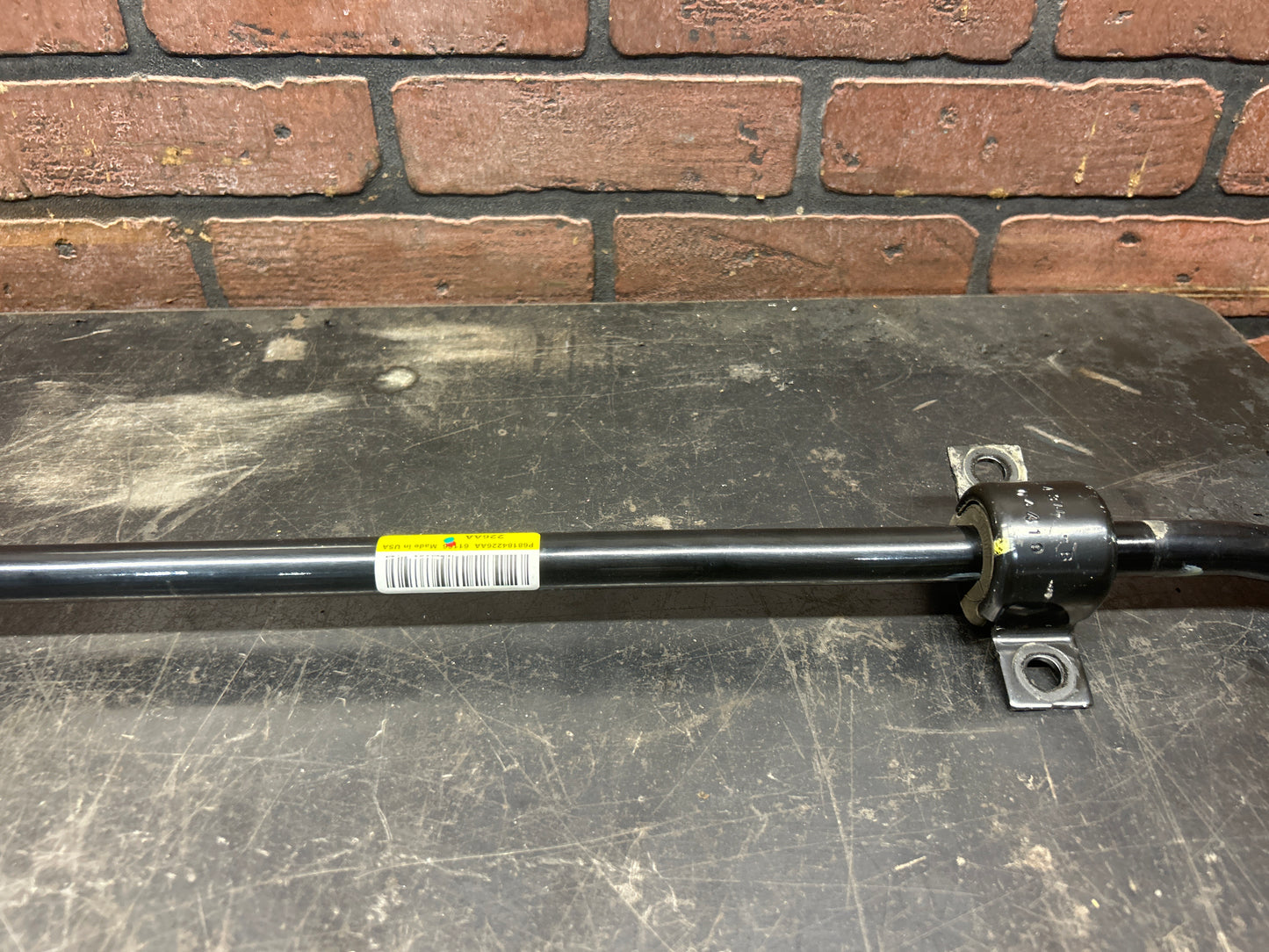 2012-2023 CHARGER/CHALLENGER/300C REAR STABILIZER SWAY BAR OEM 68184226AA