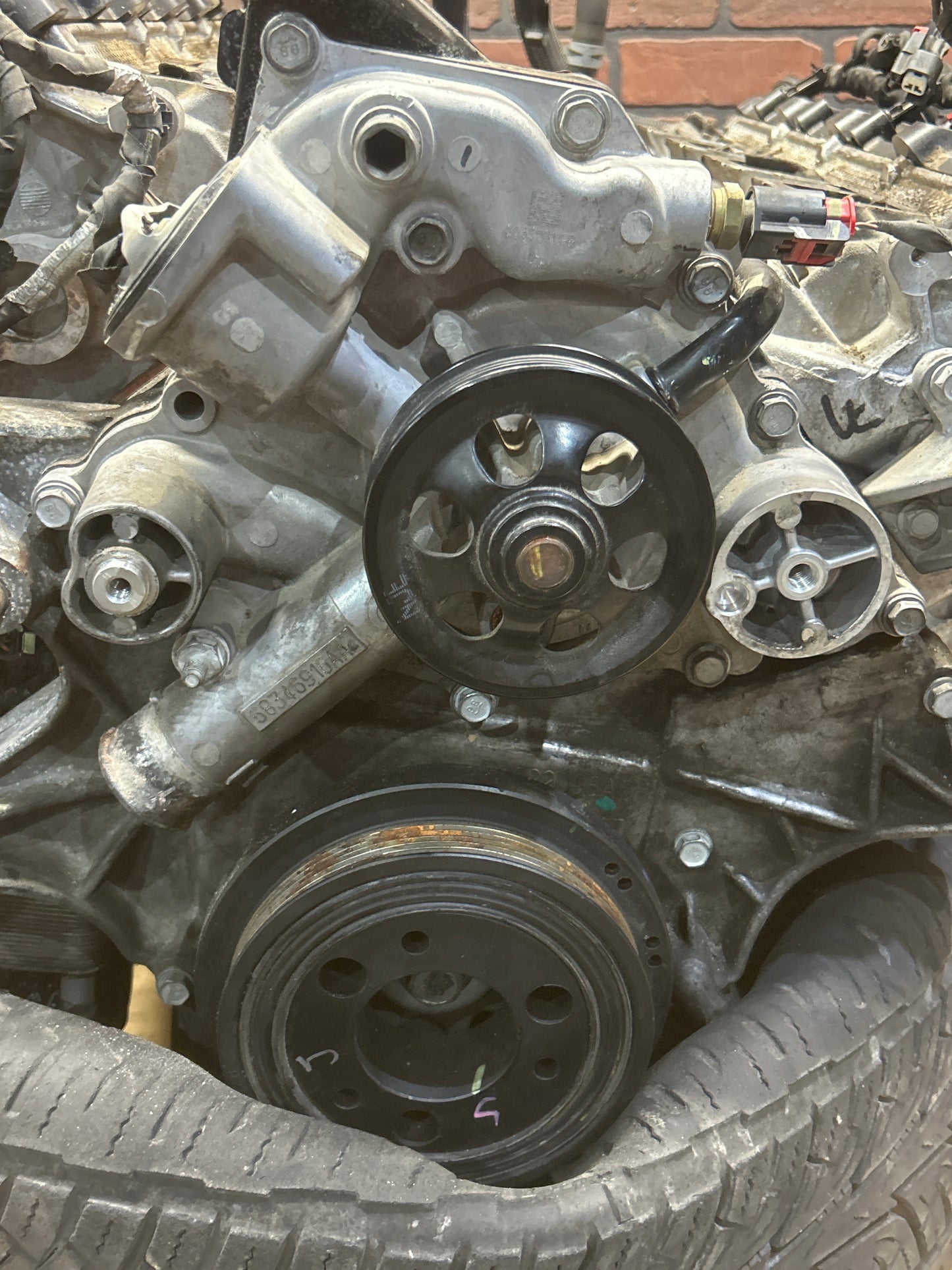 15+ Charger Challenger Scat Pack SRT 392 6.4L BGE Hemi Engine Long Block OEM 56k