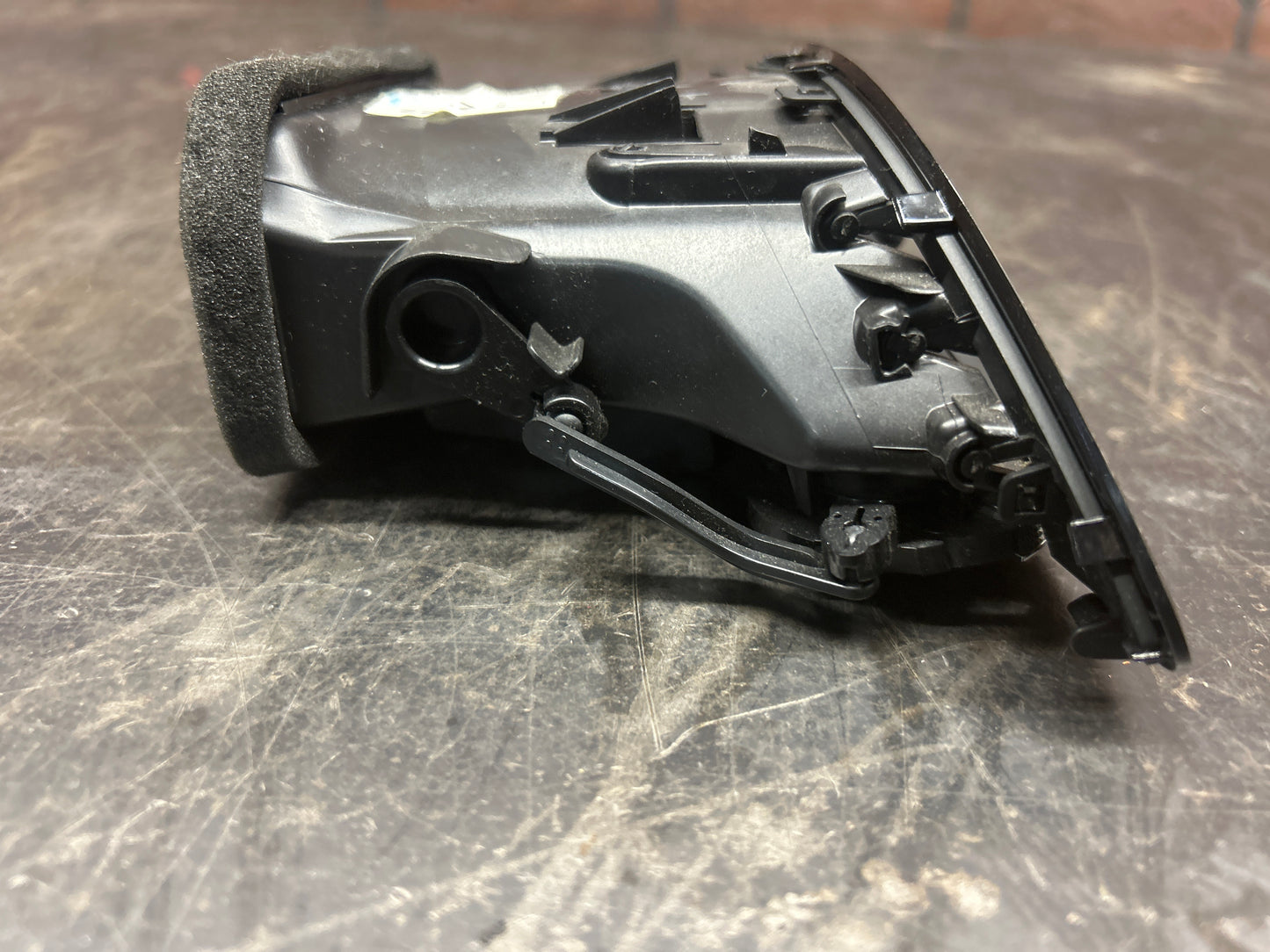 15-23 Dodge Challenger Right Passenger Side Dash Panel A/C Air Vent Outlet OEM