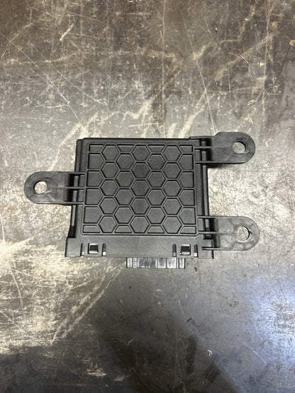 2018-2023 CHALLENGER PARK ASSIST GATEWAY COMPUTER CONTROL MODULE OEM 068403887AB