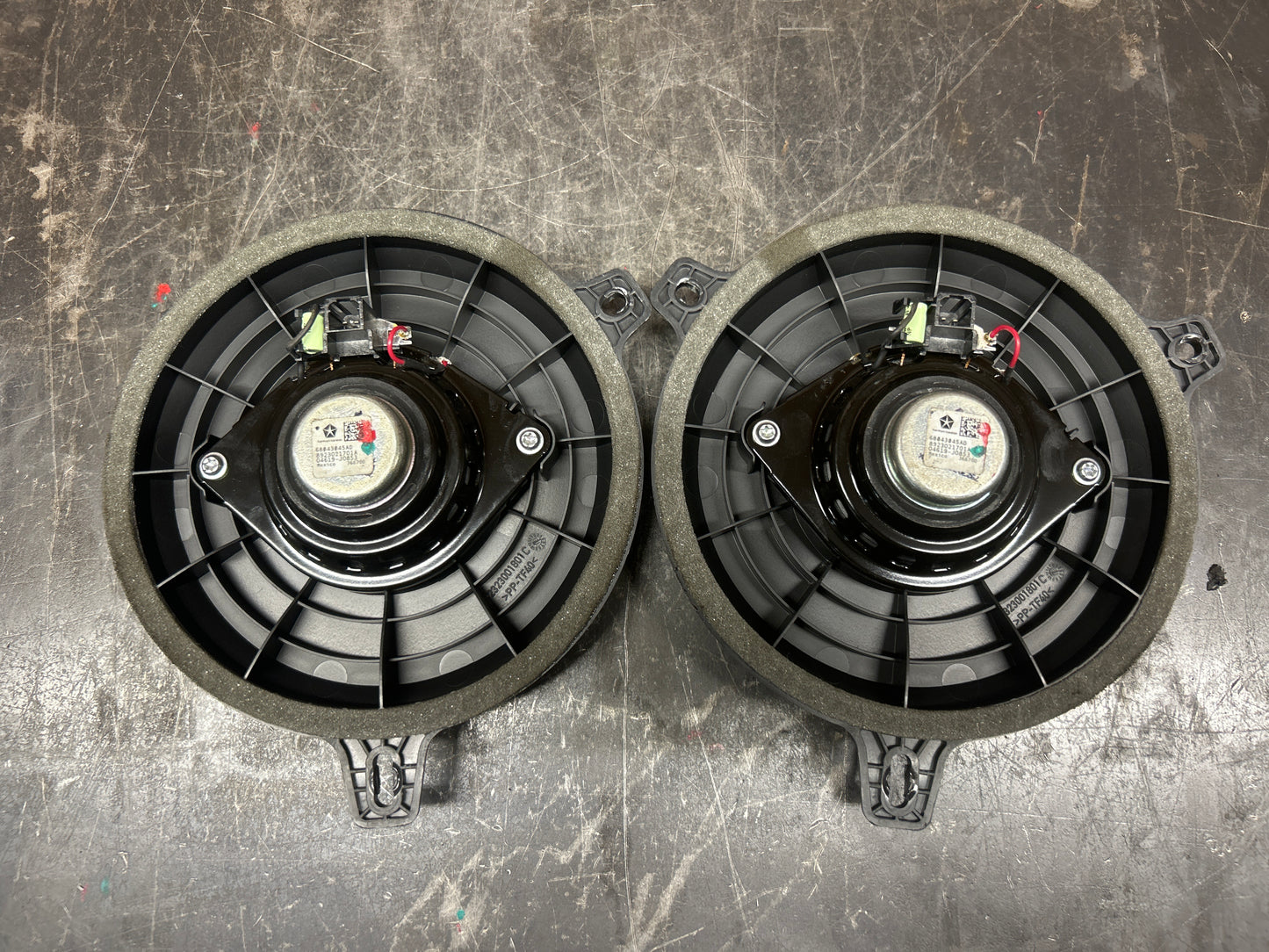 2012-2023 Mopar Dodge Challenger Harman Kardon Speaker Set of 7 05091042AC OEM