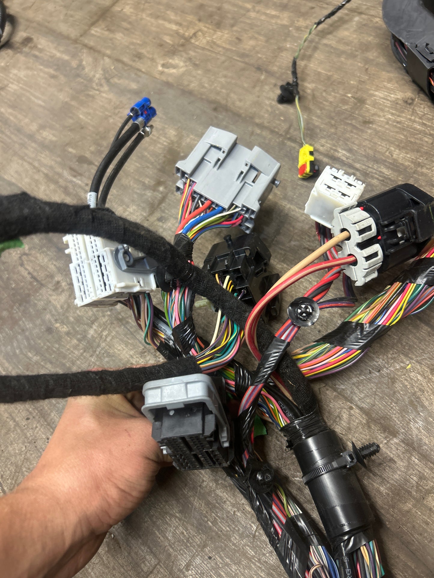 2019 Dodge Challenger Scat Pack 6.4L Body Wiring Harness 68487524AB OEM 56K