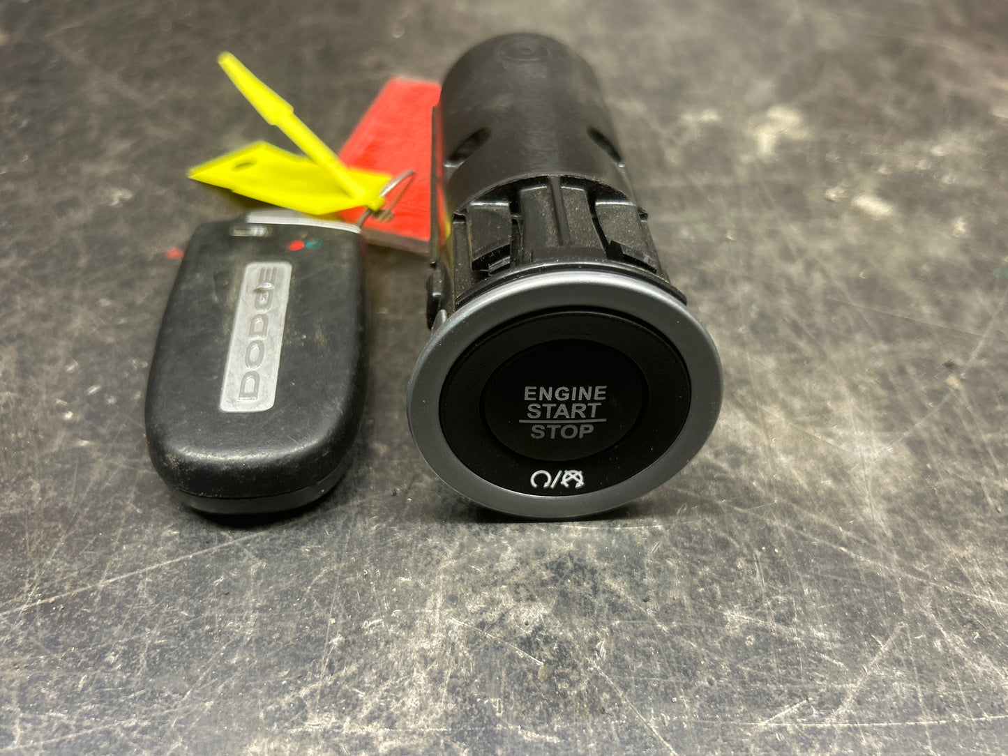 2019 Dodge Challenger Scat Pack BCM ECU PCM Pedal Ignition Hub Receiver Package