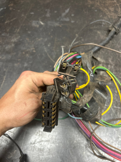 68-74 C3 Corvette IP Wiring Harness Dash Fuse Box Wire Harness