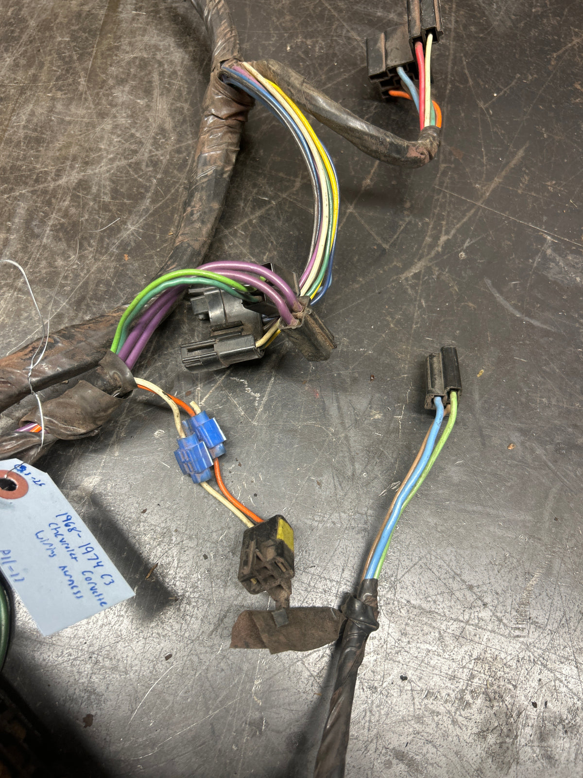 68-74 C3 Corvette IP Wiring Harness Dash Fuse Box Wire Harness