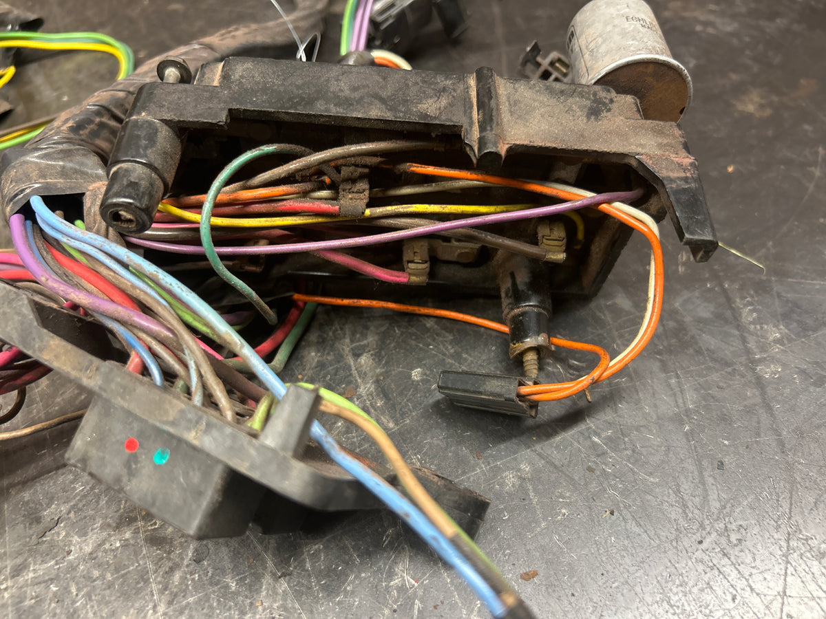 68-74 C3 Corvette IP Wiring Harness Dash Fuse Box Wire Harness