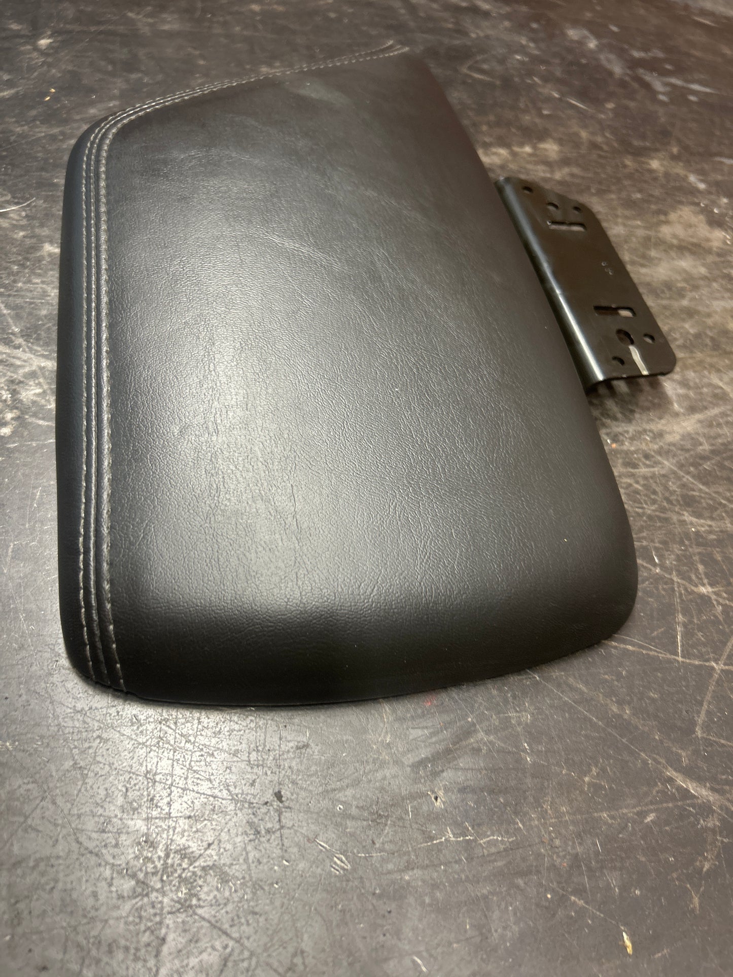 2015-2023 Dodge Challenger Front Arm Rest Center Console Elbow Pad Black OEM