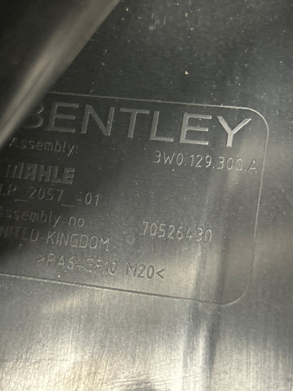 13-18 Bentley Continental Gt Gtc Flying Spur Right filter Air Box 3W0129601F