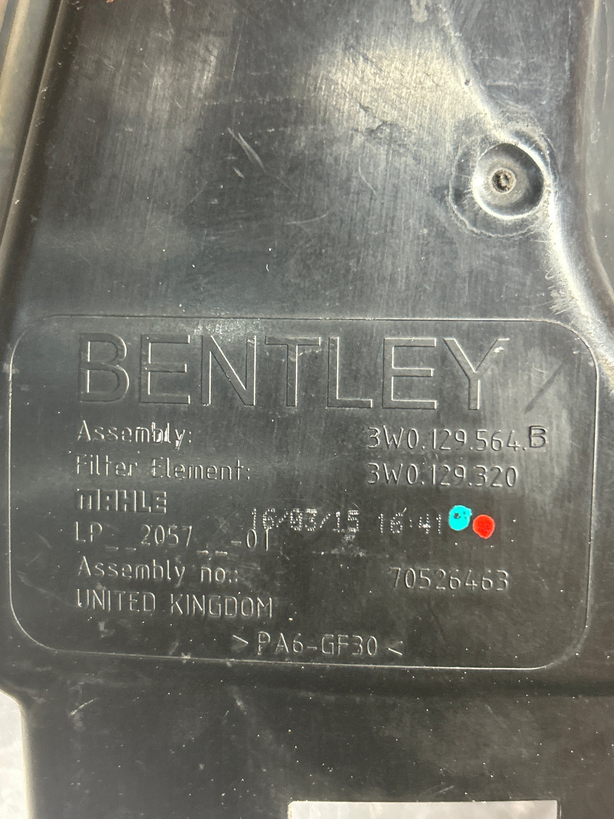 13-18 Bentley Continental Gt Gtc Flying Spur Right filter Air Box 3W0129601F