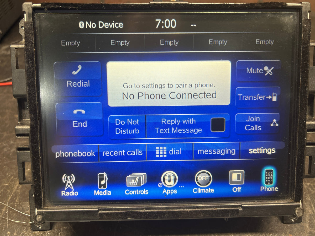 15-17 Chrysler 200 Touch Screen Radio 8.4" Display UConnect VP3 NA 68190256AB