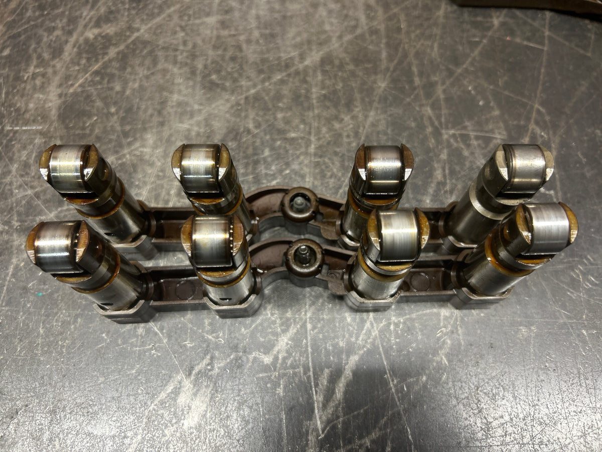 09-15 Complete set of genuine Mopar lifters for 5.7 / 6.4 L HEMI W/MDS.