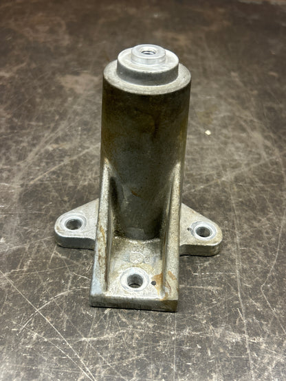 11-26 Dodge Hemi Accessory Drive Idler Pulley Bracket OEM  04593918aa