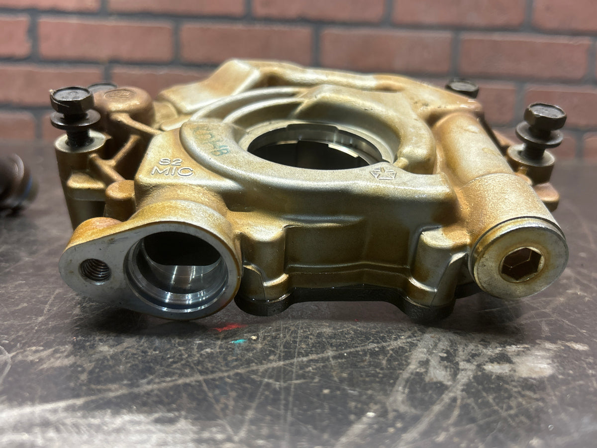 09-18 Ram Dodge Chrysler 300 Charger Jeep Engine Oil Pump 53021622BH 5.7L Hemi