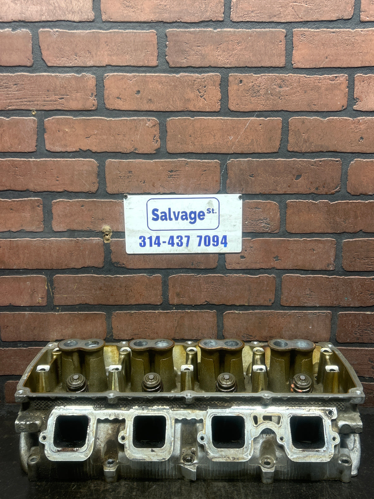 09-15 Right Cylinder Head CORE For Dodge Charger Chrysler 5.7L Hemi 53021616DE
