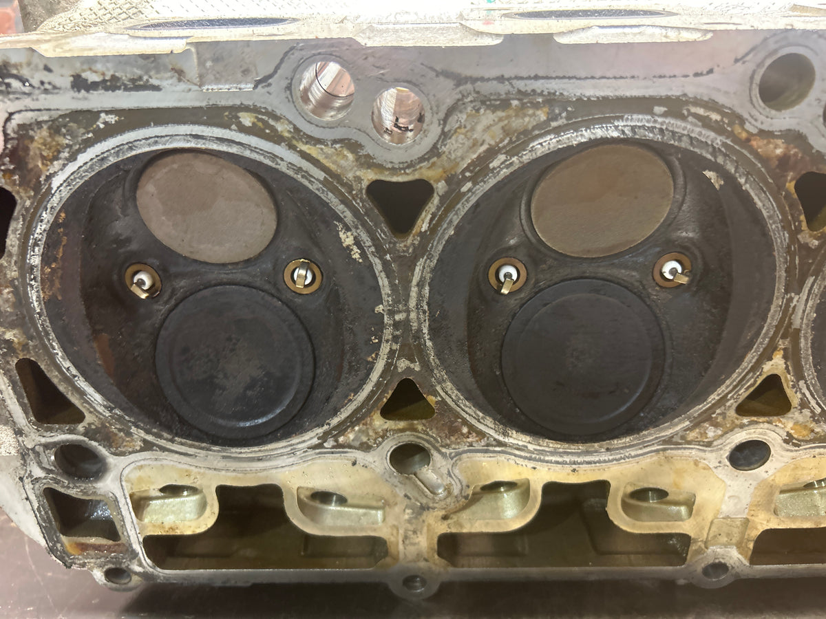 09-15 Left Cylinder Head CORE For Dodge Charger Chrysler 5.7L Hemi 53021616DE