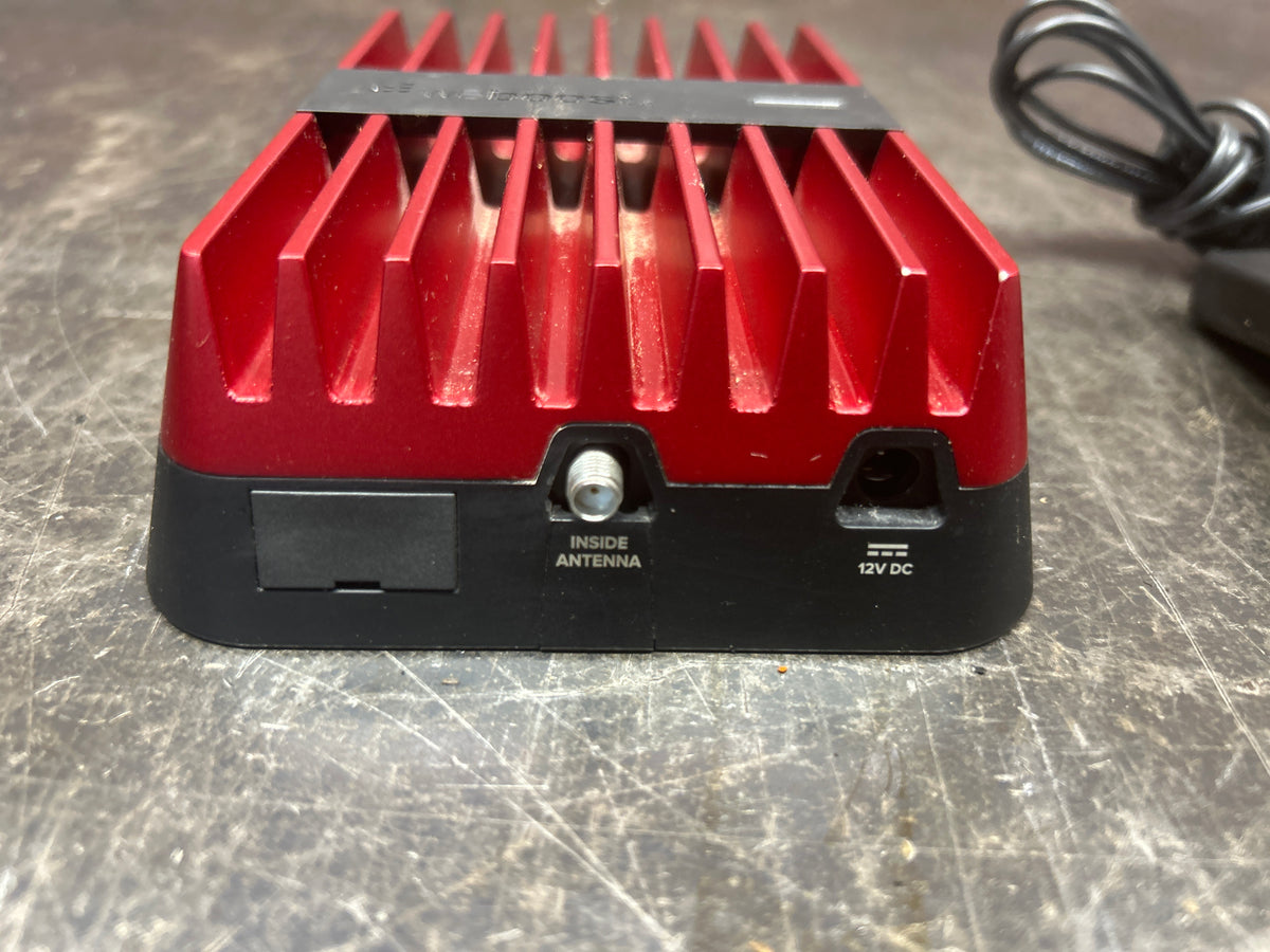 weBoost Drive Reach OTR Vehicle Truck Car Cell Phone Signal Booster- 470154