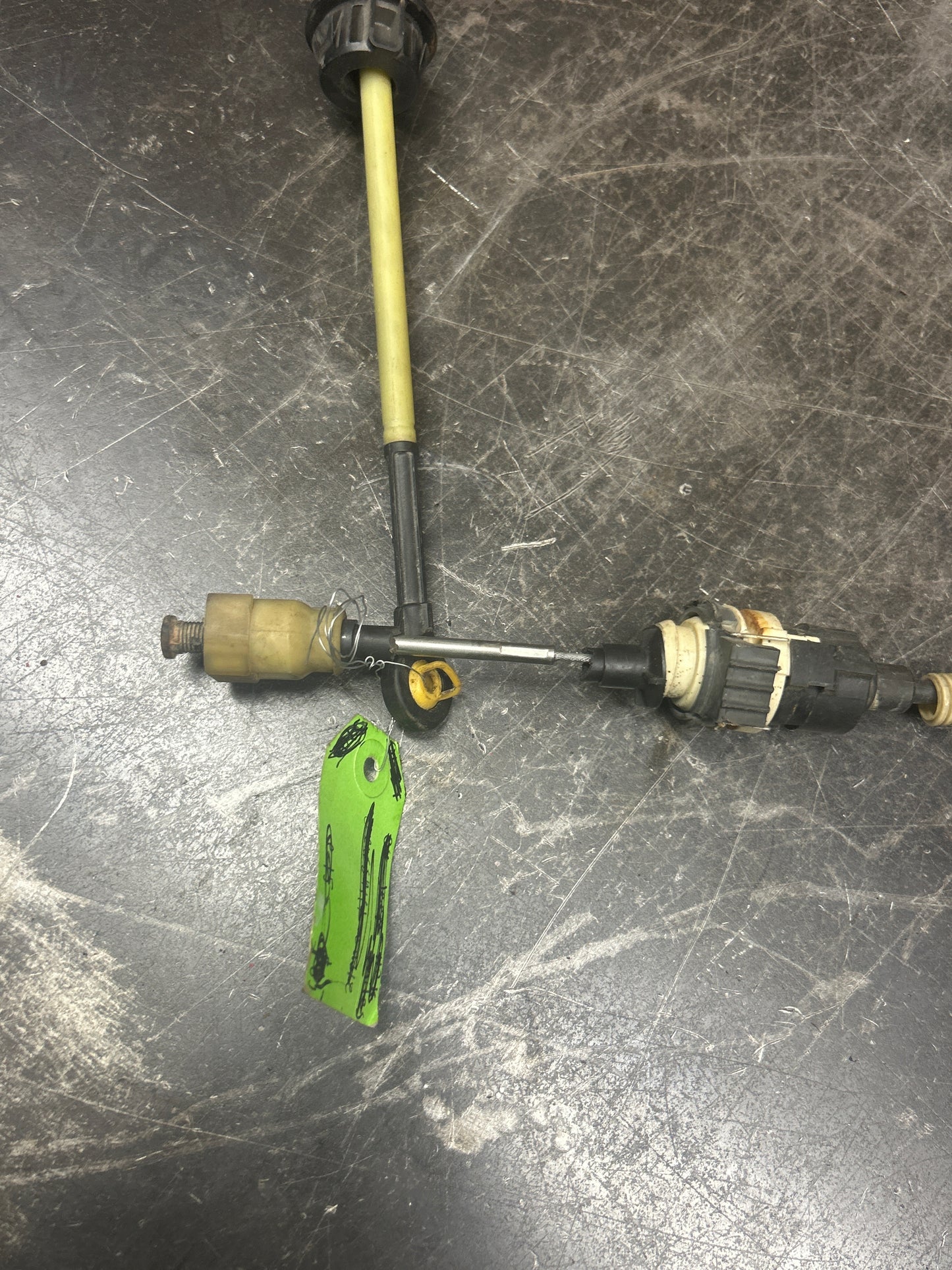 12-14 Dodge Ram 1500  AT Transmission Gear Shift Cable 68092061AB OEM