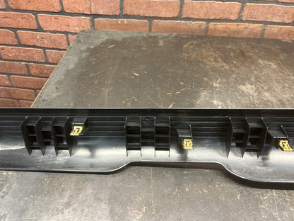 2015-2023 DODGE CHALLENGER HELLCAT FRONT RIGHT DOOR SILL SCUFF PLATE TRIM COVER