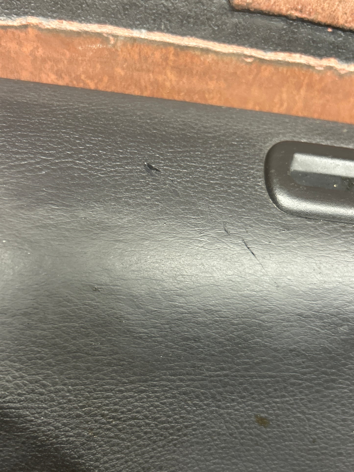 15-23 DODGE CHALLENGER HELLCAT F/RIGHT INTERIOR DOOR PANEL 5SL723X9AH OEM
