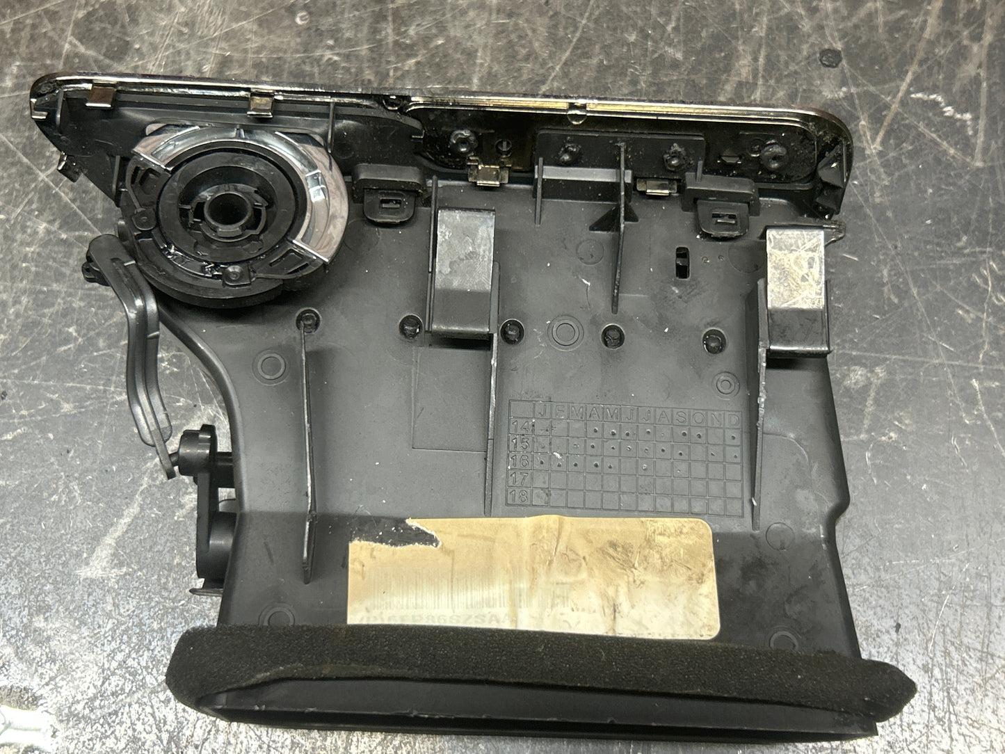 2015-2023 Dodge Challenger SRT Hellcat Front Right Dash Ac Heat Hvac Air Vent