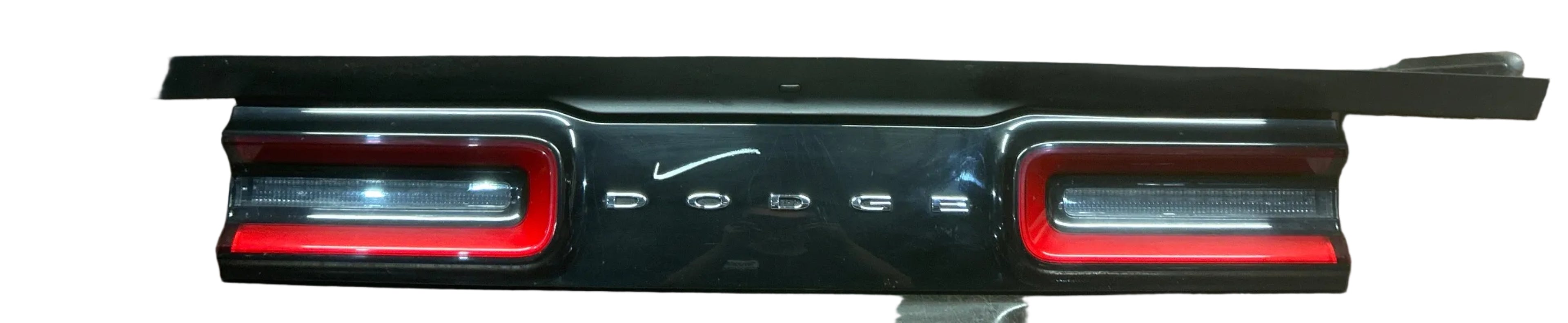 15-23 Dodge Challenger Rear Center Trunk LED OEM Taillight Assembly 68195784AF