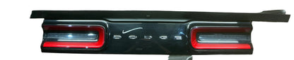 15-23 Dodge Challenger Rear Center Trunk LED OEM Taillight Assembly 68195784AF