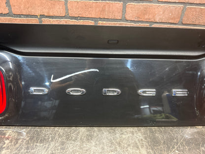 15-23 Dodge Challenger Rear Center Trunk LED OEM Taillight Assembly 68195784AF