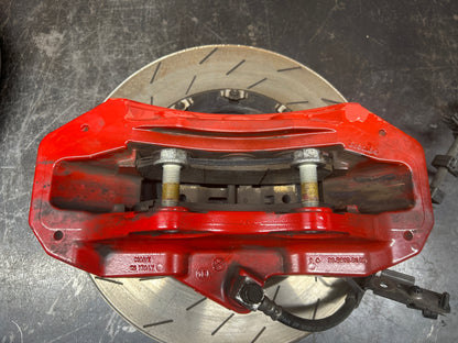 2015–2023 CHALLENGER/CHARGER HELLCAT 6PISTON BREMBO FRONT CALIPERS & ROTORS OEM