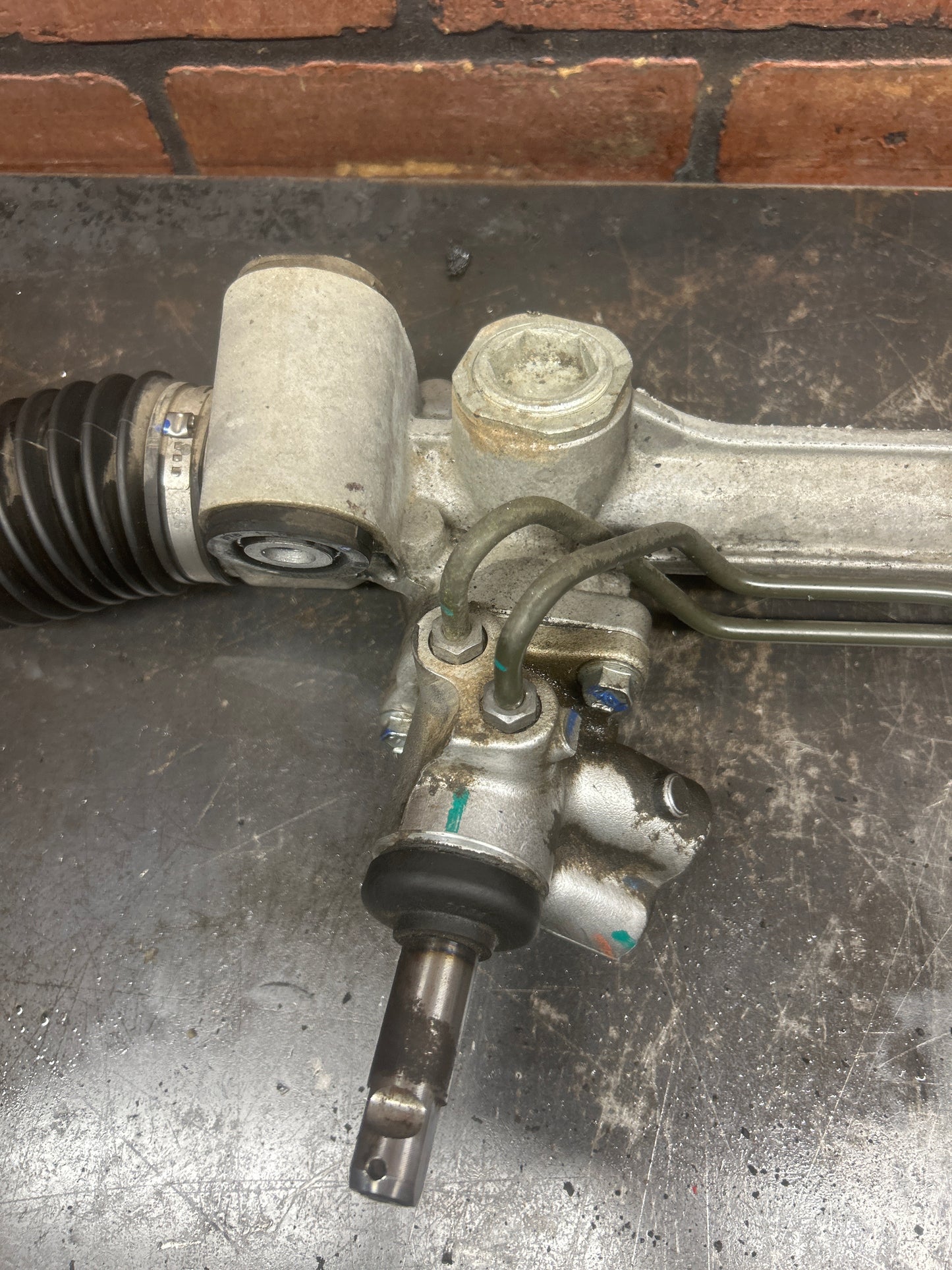 15-23 Dodge Challenger Steering Rack And Pinion w/ Tie Rods OEM 68244586AD