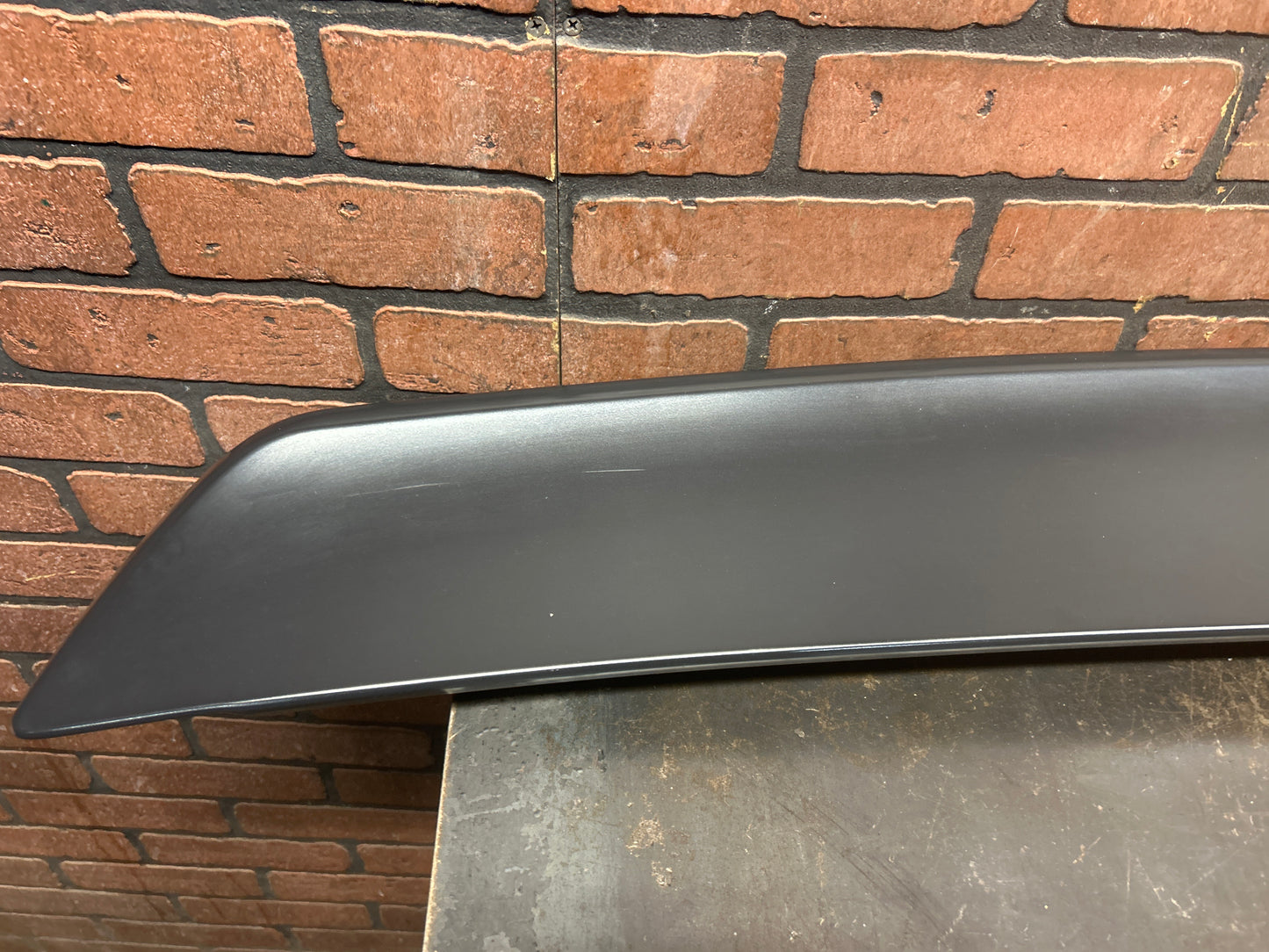 2015-2023 DODGE CHALLENGER HELLCAT REAR SPOILER W/CAMERA OEM 5LC53TRM