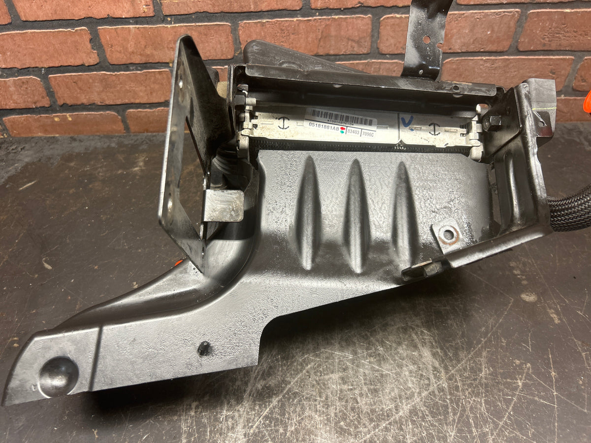 15-23 DODGE CHALLENGER SRT HELLCAT 6.2L RWD FRONT LEFT AUX OIL COOLER 05181881AB